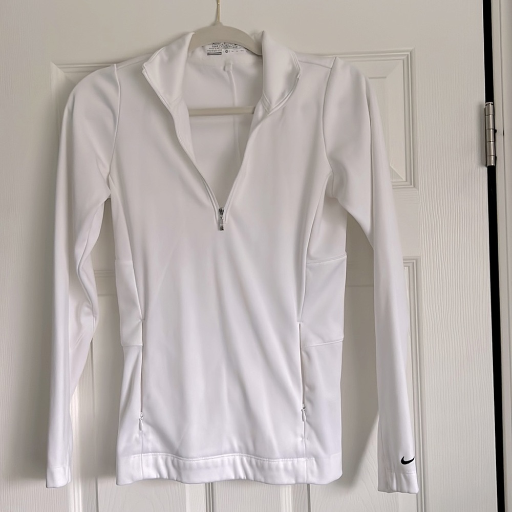 Nike pull over